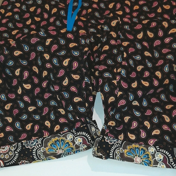 VERA BRADLEY PAISLEY PRINT JOGGER LOUNGE PANTS - Picture 4 of 9